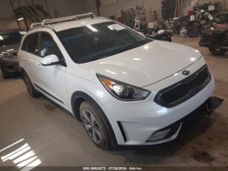 KIA NIRO EX