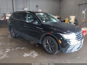 VOLKSWAGEN TIGUAN 2.0T SE