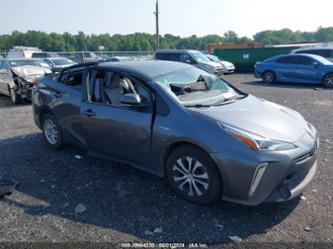 TOYOTA PRIUS LE AWD-E