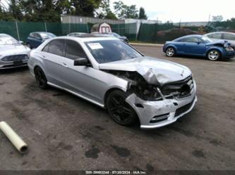 MERCEDES-BENZ E-CLASS 4MATIC