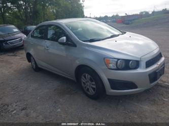 CHEVROLET SONIC LT AUTO