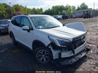 SUBARU FORESTER PREMIUM