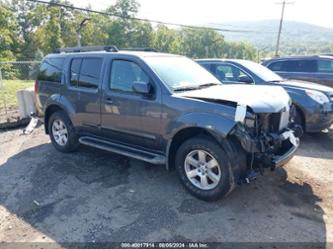 NISSAN PATHFINDER SV