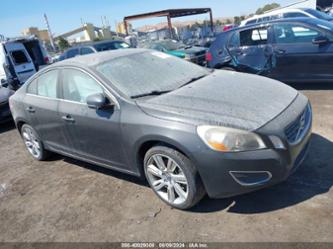 VOLVO S60 T5