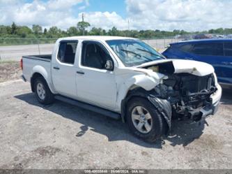 NISSAN FRONTIER SV