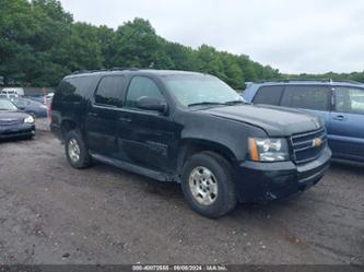 CHEVROLET SUBURBAN LT