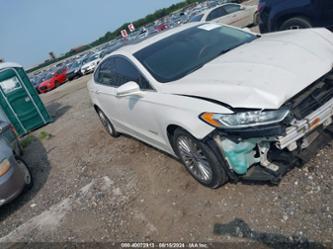 FORD FUSION HYBRID TITANIUM