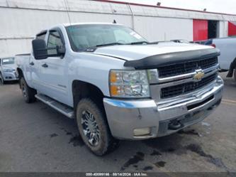 CHEVROLET SILVERADO 2500 LT