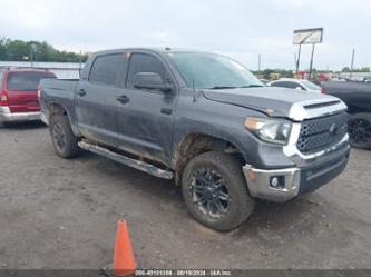 TOYOTA TUNDRA SR5 5.7L V8