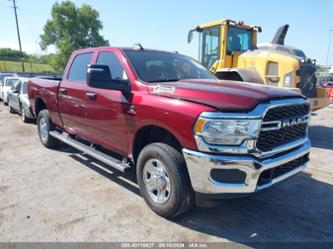 RAM 2500 TRADESMAN 4X4 6 4 BOX