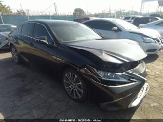 LEXUS ES 300H