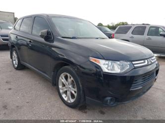 MITSUBISHI OUTLANDER SE