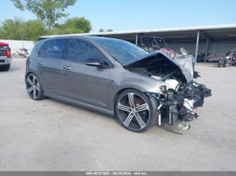 VOLKSWAGEN GOLF R 4-DOOR