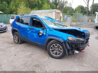 JEEP CHEROKEE TRAILHAWK 4X4