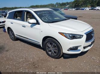 INFINITI QX60 LUXE AWD