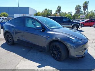 TESLA MODEL Y LONG RANGE DUAL MOTOR ALL-WHEEL DRIVE