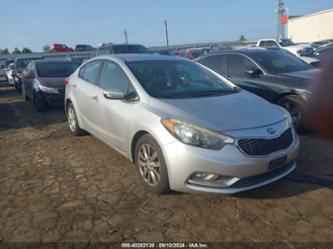 KIA FORTE EX