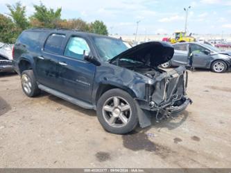 CHEVROLET SUBURBAN LT