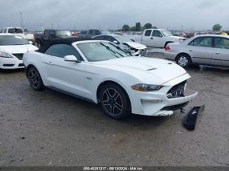 FORD MUSTANG GT PREMIUM