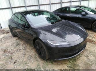 TESLA MODEL 3 REAR-WHEEL DRIVE