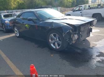 DODGE CHALLENGER SE