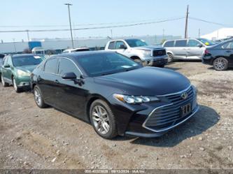 TOYOTA AVALON XLE