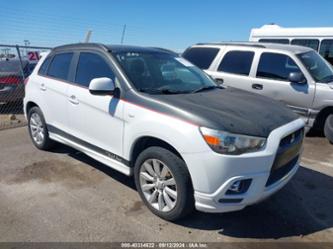 MITSUBISHI OUTLANDER SPORT SE