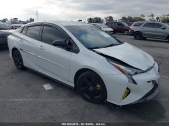 TOYOTA PRIUS THREE TOURING