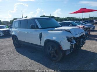 LAND ROVER DEFENDER 110 SE