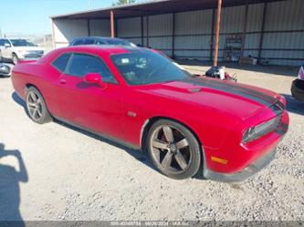 DODGE CHALLENGER SRT8 392