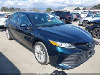 TOYOTA CAMRY HYBRID XLE HYBRID