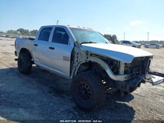 RAM 2500 TRADESMAN 4X4 6 4 BOX