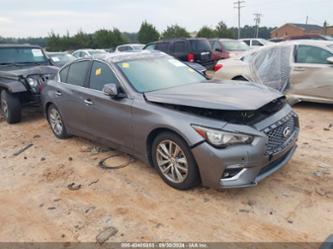 INFINITI Q50 LUXE