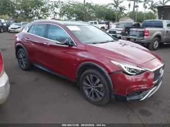 INFINITI QX30 PREMIUM