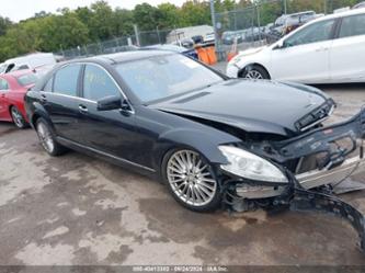 MERCEDES-BENZ S-CLASS 4MATIC