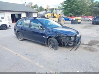 VOLKSWAGEN GOLF SPORTSVAN TDI SE 4-DOOR