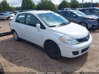 NISSAN VERSA 1.8S