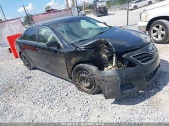 TOYOTA CAMRY LE V6