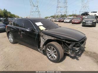 INFINITI Q50 PREMIUM