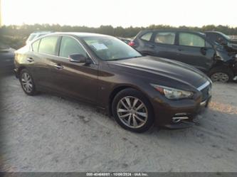 INFINITI Q50 PREMIUM