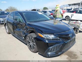 TOYOTA CAMRY HYBRID SE HYBRID