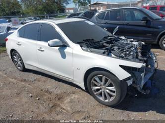 INFINITI Q50 PREMIUM