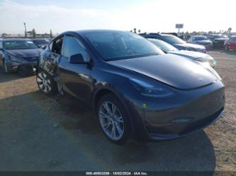 TESLA MODEL Y LONG RANGE DUAL MOTOR ALL-WHEEL DRIVE