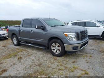 NISSAN TITAN SV