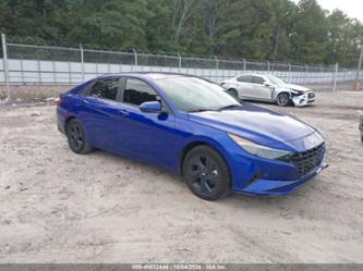 HYUNDAI ELANTRA BLUE