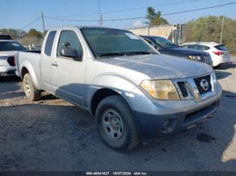 NISSAN FRONTIER S