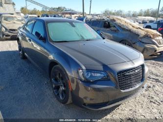 CHRYSLER 300 TOURING