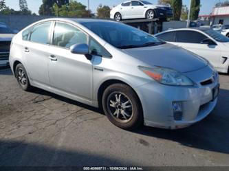 TOYOTA PRIUS THREE