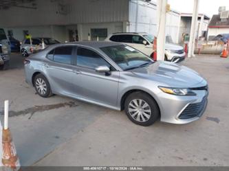 TOYOTA CAMRY HYBRID LE