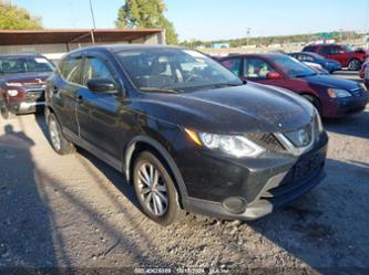 NISSAN ROGUE SPORT S